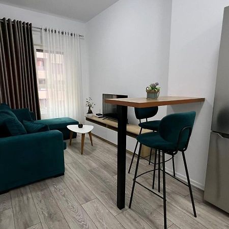 Ak Apartments Тирана Екстер'єр фото